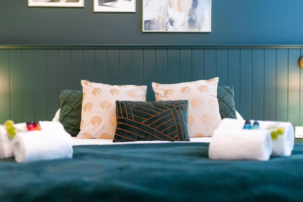 Huswell - Stylish Studio In The Heart Of Brugge Bagian luar foto
