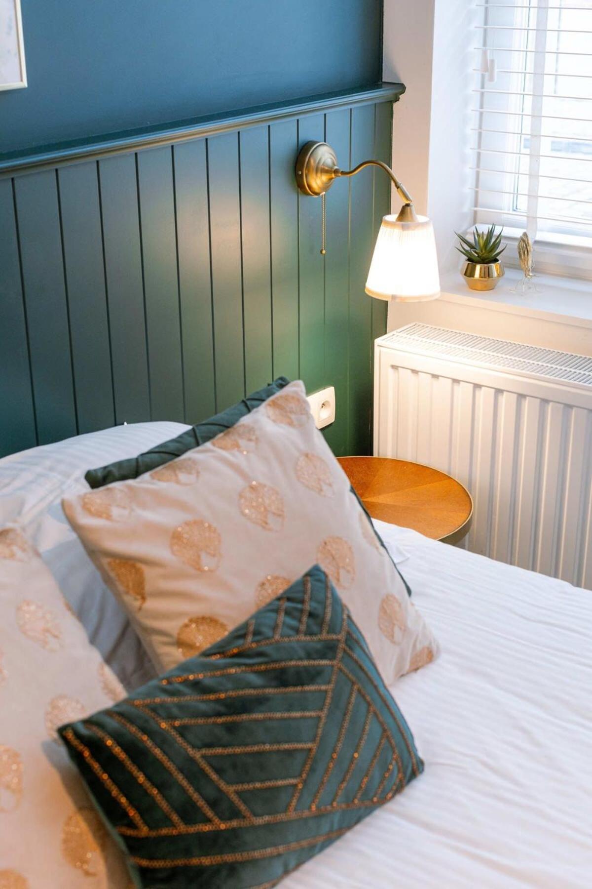 Huswell - Stylish Studio In The Heart Of Brugge Bagian luar foto